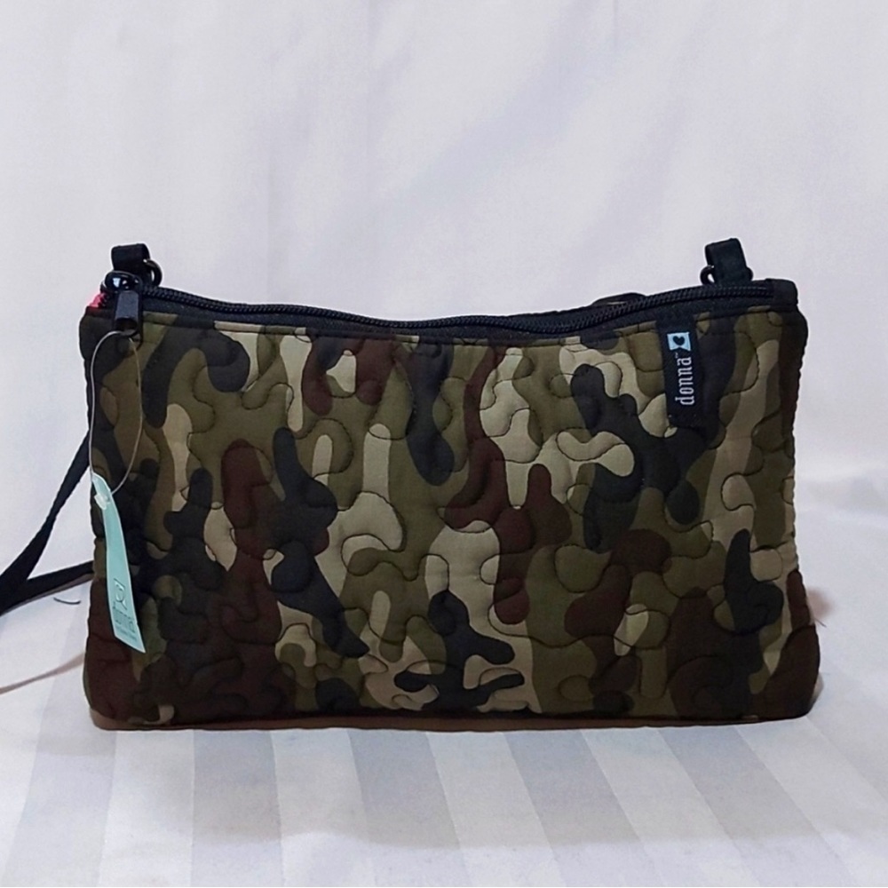 Donna Sharp Quilted Camo Lafayette Crossbody Bag NWT